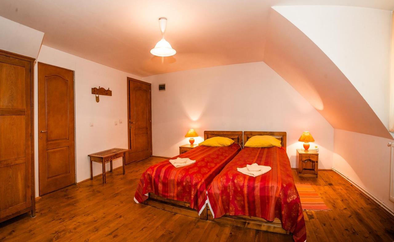 Pension Cartref Saschiz Kamer foto