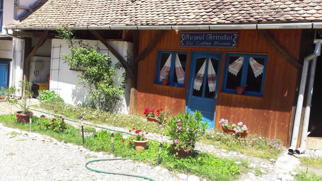 Pension Cartref Saschiz Buitenkant foto